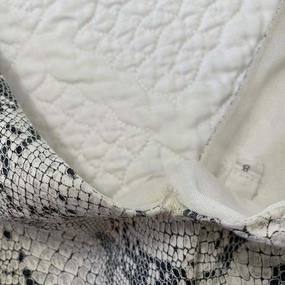 LF Snakeskin Tank - Picture 5 of 5